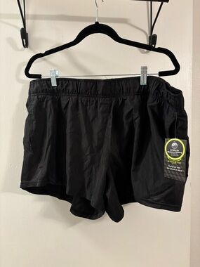 ATHLETIC WORKS Black Women's Running Shorts